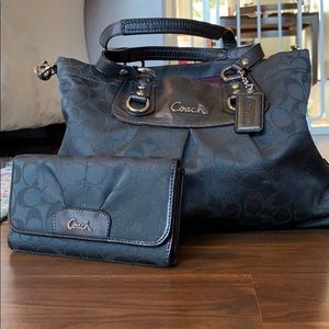 Coach purse w/ matching wallet